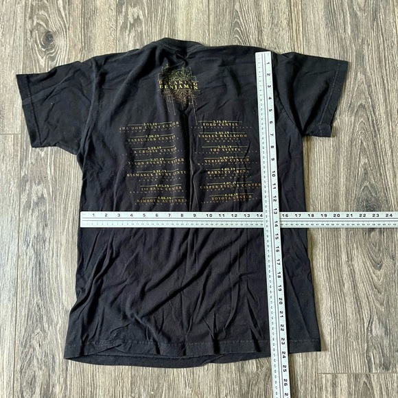 Breaking Benjamin band shirt - Picture 2 of 2